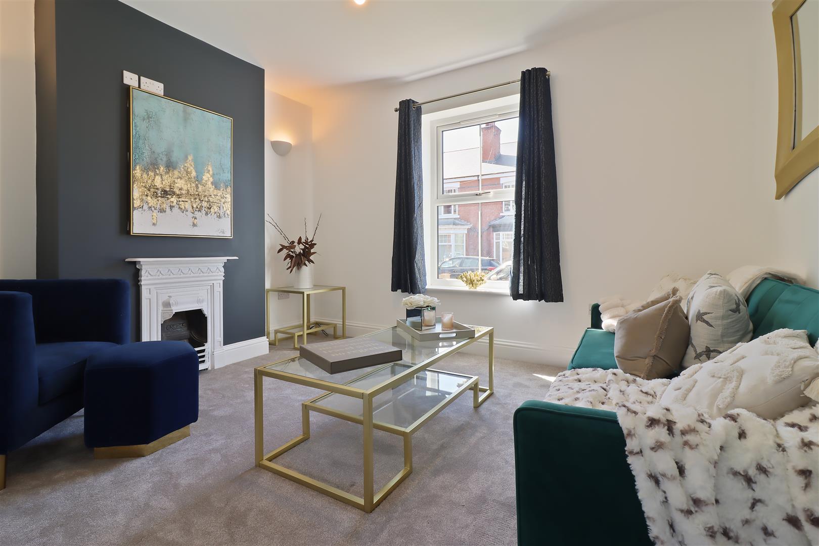 3 bed property in Alexandra Road West, Chesterfield